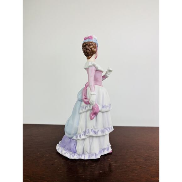 Homco #1431 Porcelain Figurine Victorian Lady 8.5 in - Picture 6 of 16